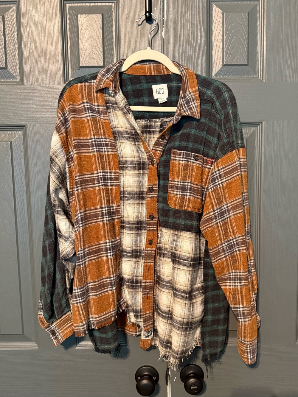 BDG womenās Mixed Plaid Flannel Shirt - Rust, Cream & Forest Green